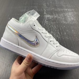 (GS) Air Jordan 1 Low 'Glitter Swoosh' FQ9112-100