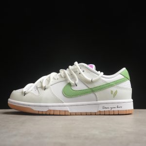 (WMNS) Nike Dunk Low 'Joker' FD9922-151