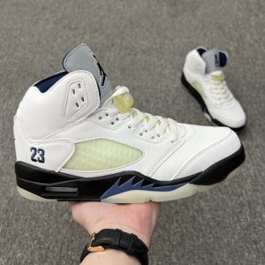 (WMNS) Air Jordan 5 x A Ma Maniere 'Photon Dust' FZ5758-004